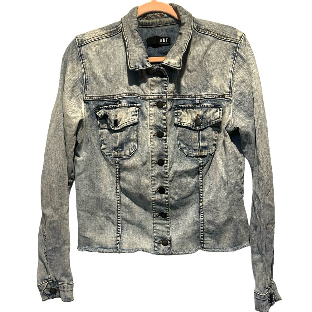 Kut from the Kloth denim shacket size L light wash‎ soft